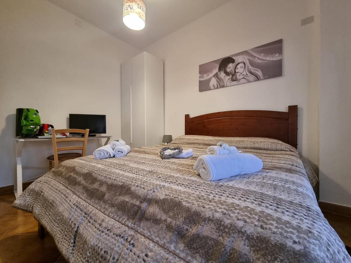 B&B Le Stanze Di Aurora Palermo Exteriör bild