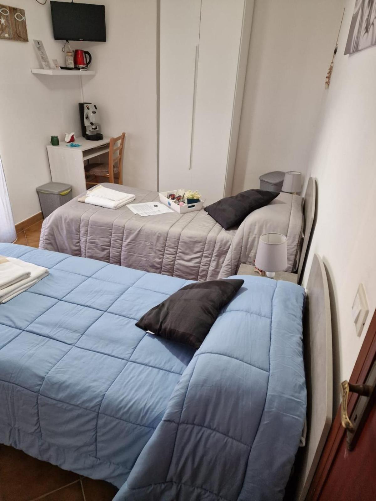 B&B Le Stanze Di Aurora Palermo Exteriör bild