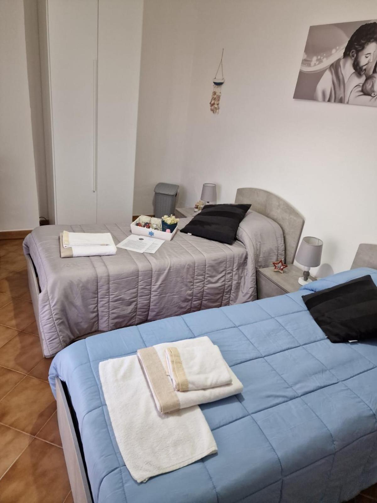 B&B Le Stanze Di Aurora Palermo Exteriör bild
