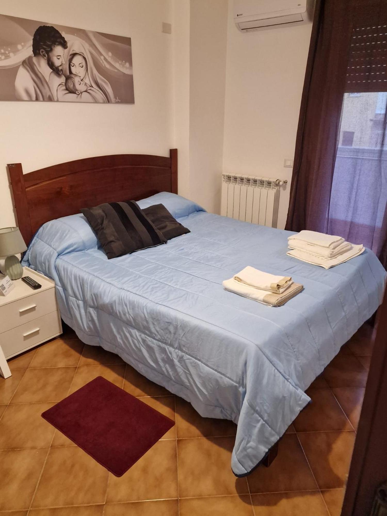 B&B Le Stanze Di Aurora Palermo Exteriör bild