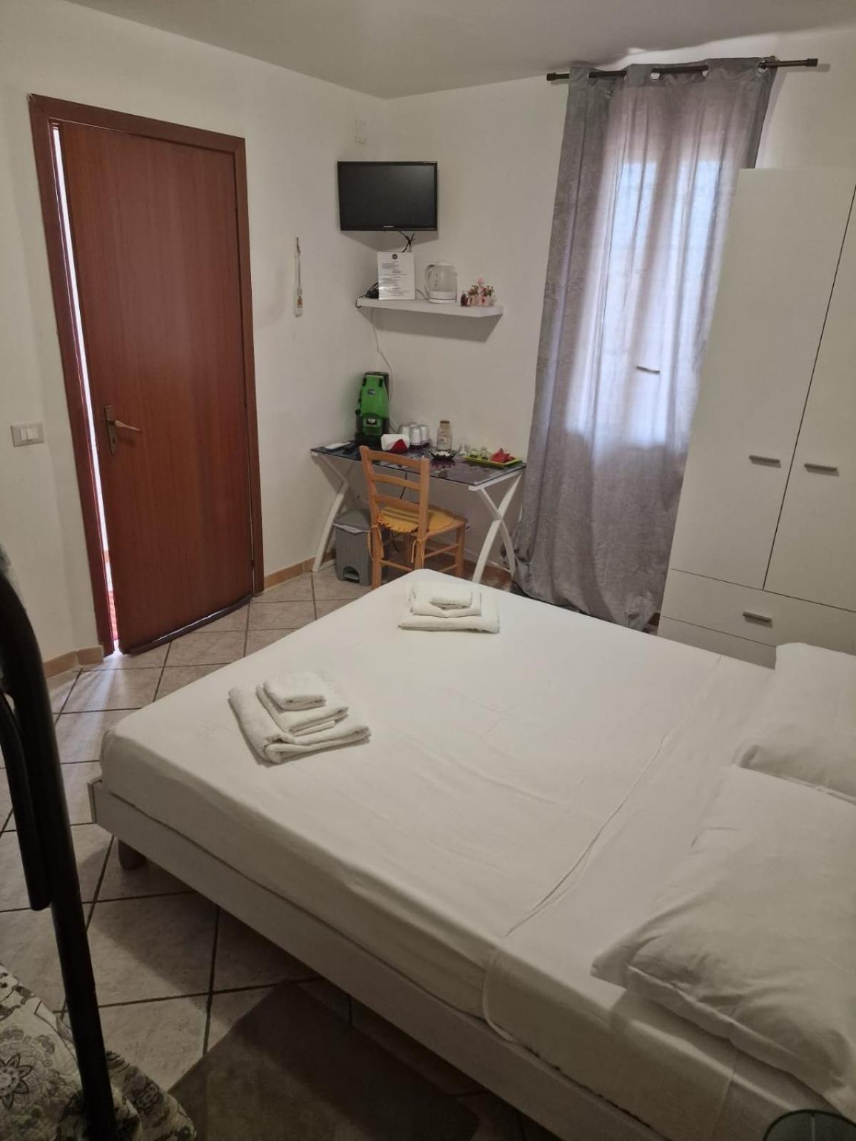 B&B Le Stanze Di Aurora Palermo Exteriör bild